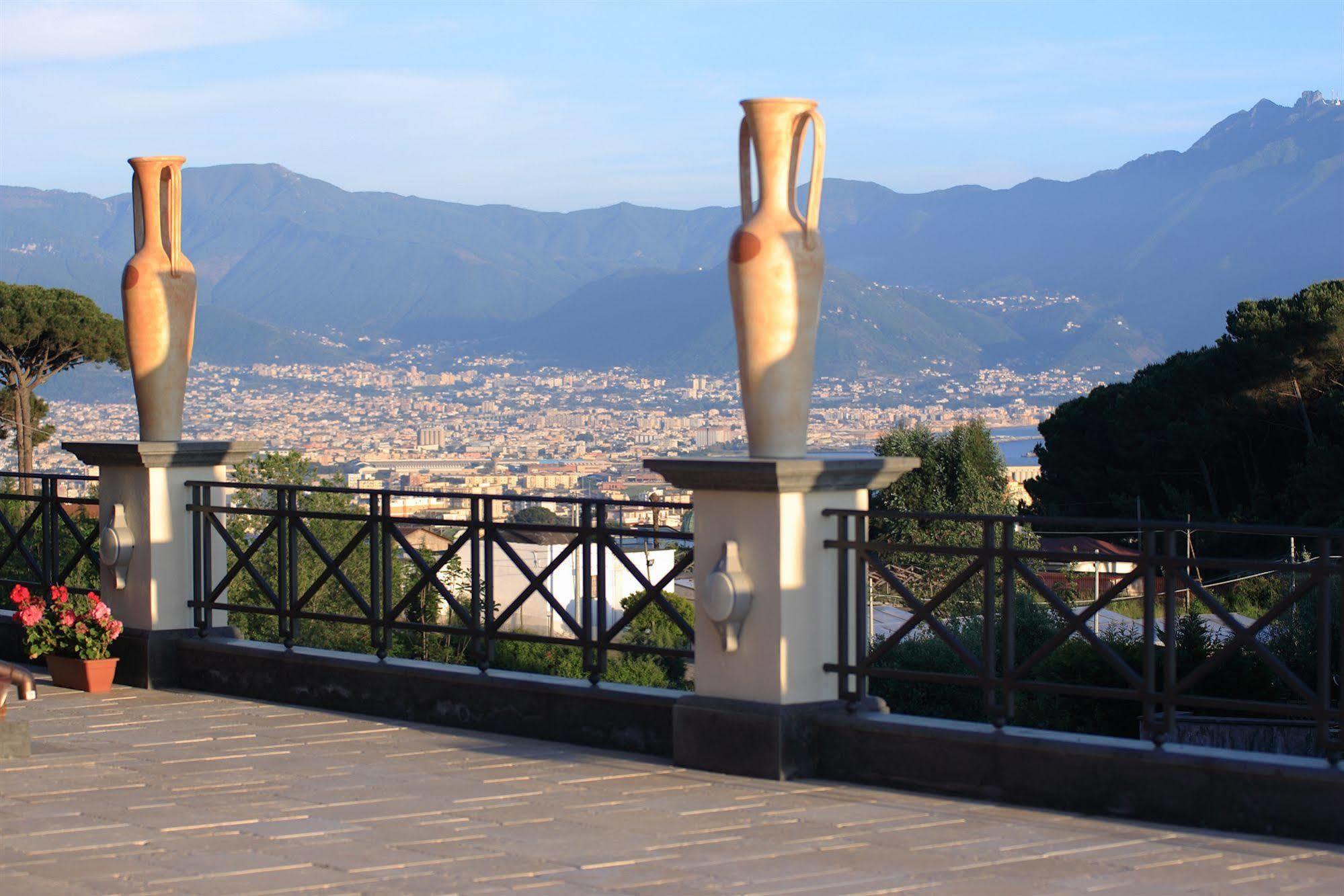 Palazzo Rosenthal Vesuview Hotel & Resort Trecase Exterior foto
